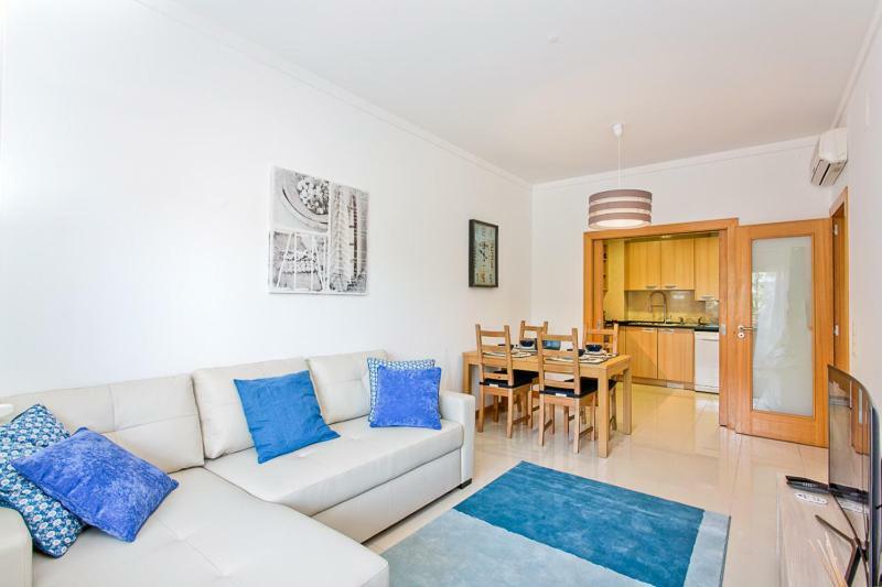 Apartamento Em Quinta Da Barracuda Albufeira Buitenkant foto