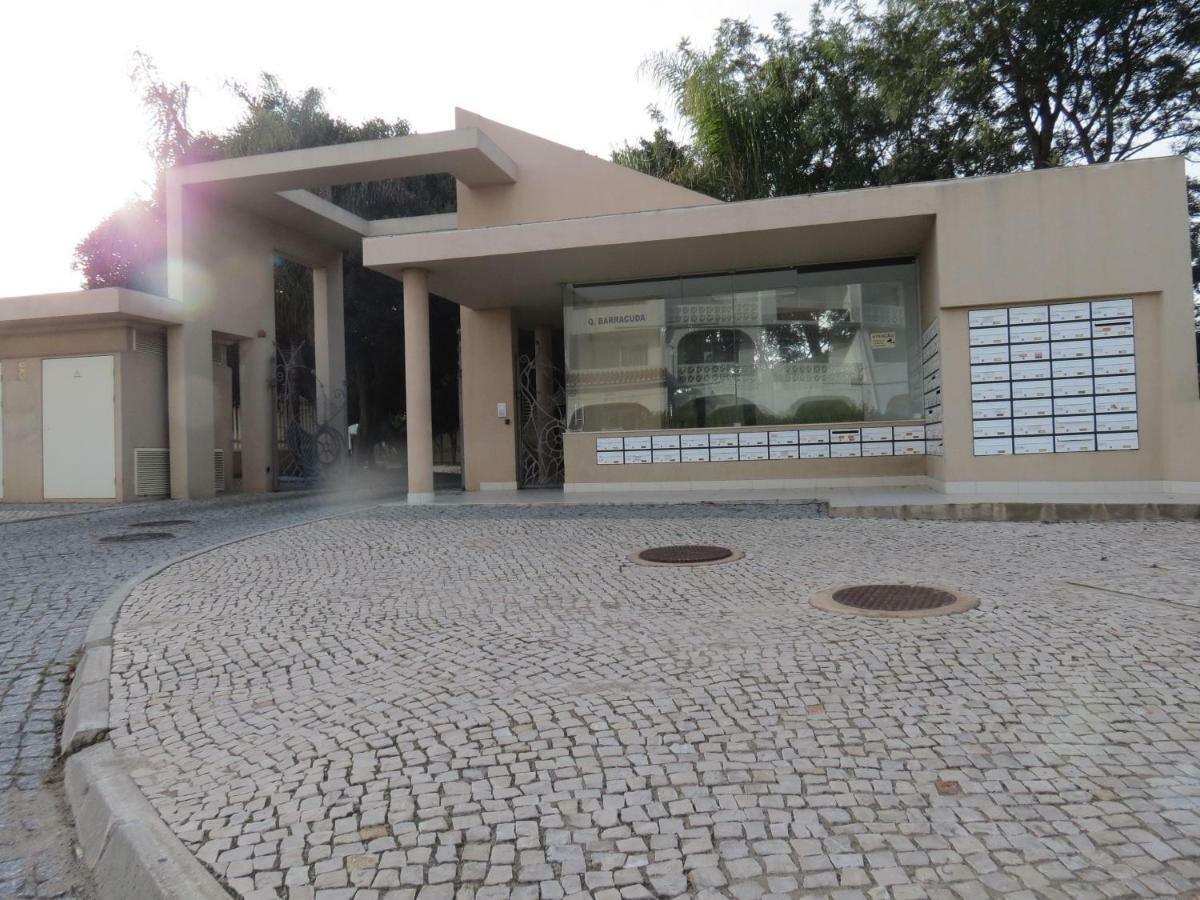 Apartamento Em Quinta Da Barracuda Albufeira Buitenkant foto